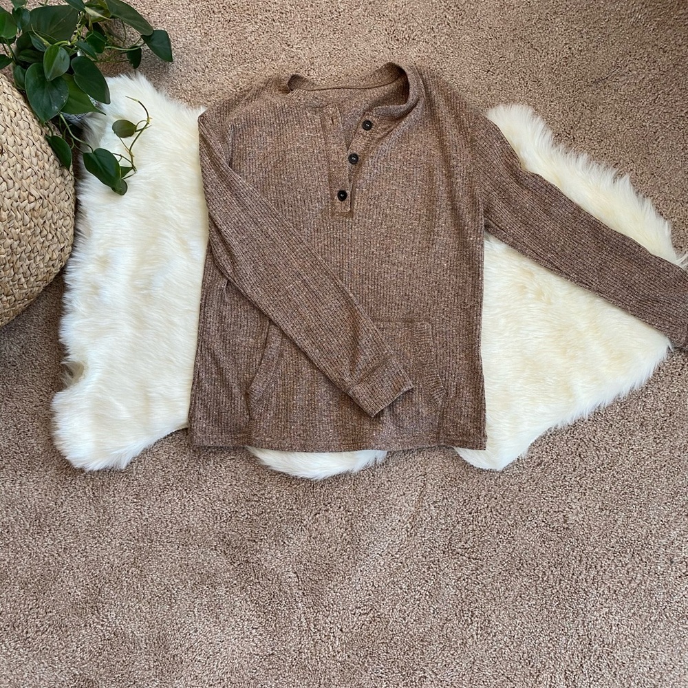 V Neck Henley Top